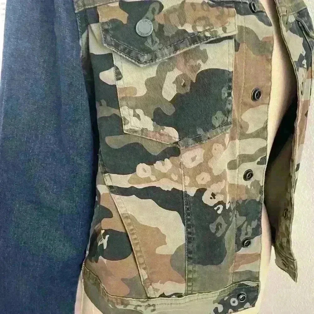Genuine Vol Com Jeans Camo Jean jacket Size Small J106 - Picture 3 of 13